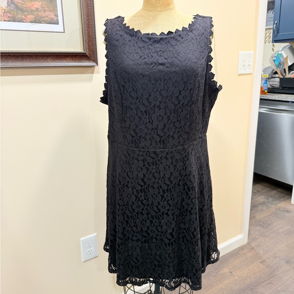 Lily Rose Elegant Black Lace Dress